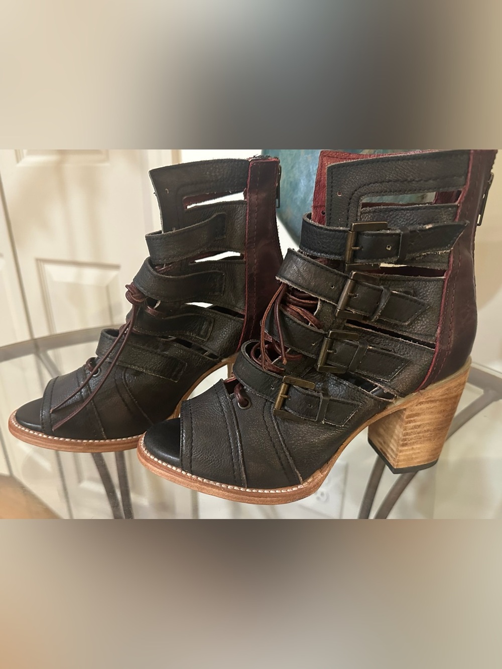 Freebird By Steven Braeden Bootie Brown and Burgundy Sz 8 - Picture 3 of 6